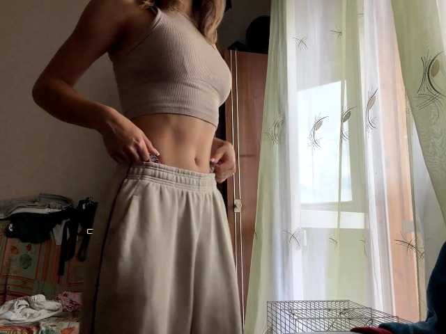 ShellaGoldthorpe live cam on BongaCams