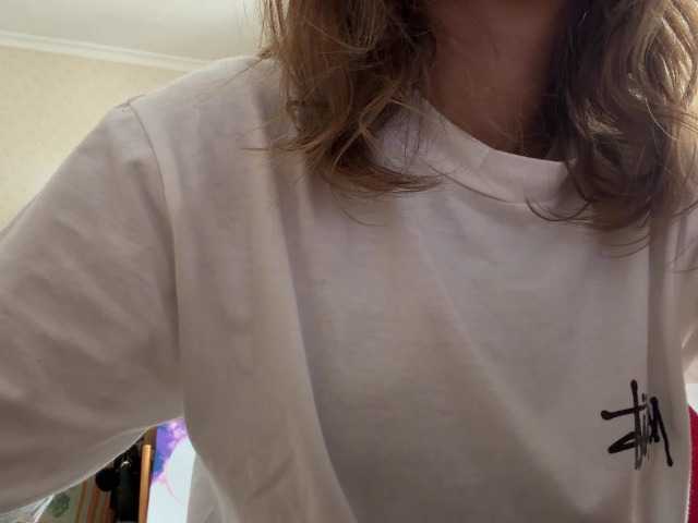 ShellaGoldthorpe live cam on BongaCams