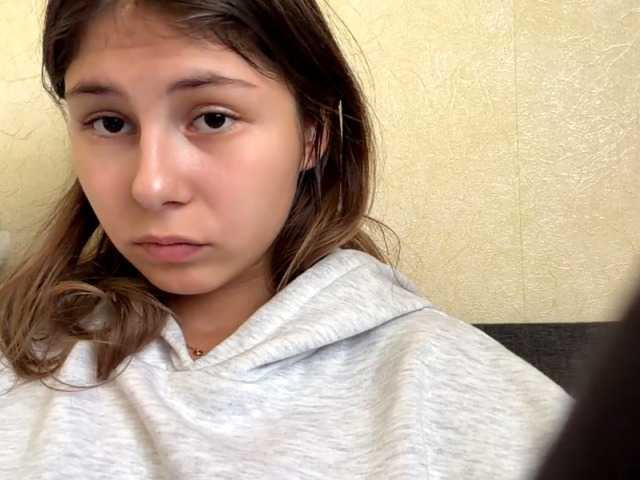 ShellaGoldthorpe live cam on BongaCams