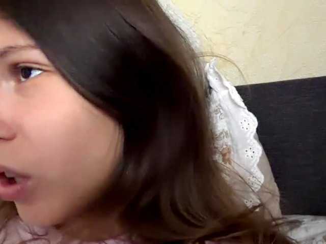 ShellaGoldthorpe live cam on BongaCams