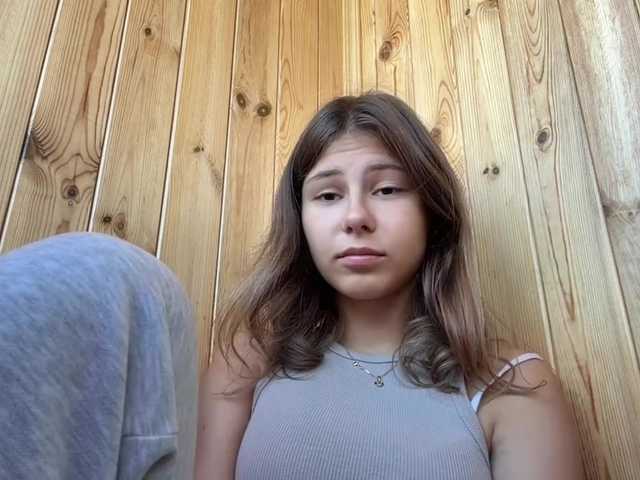 ShellaGoldthorpe live cam on BongaCams