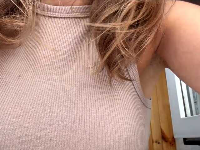 ShellaGoldthorpe live cam on BongaCams