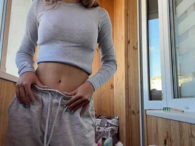 ShellaGoldthorpe live cam on BongaCams