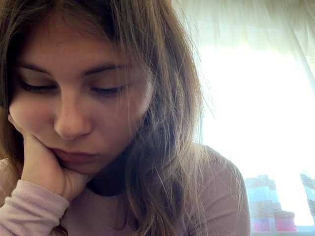 ShellaGoldthorpe live cam on BongaCams