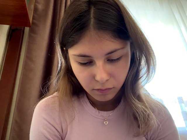 ShellaGoldthorpe live cam on BongaCams