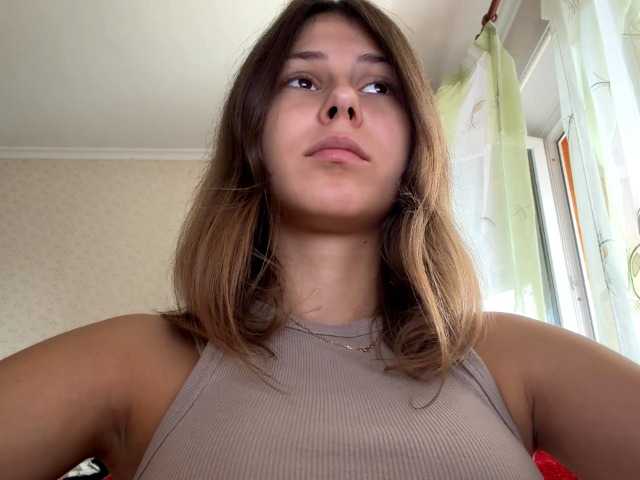 ShellaGoldthorpe live cam on BongaCams