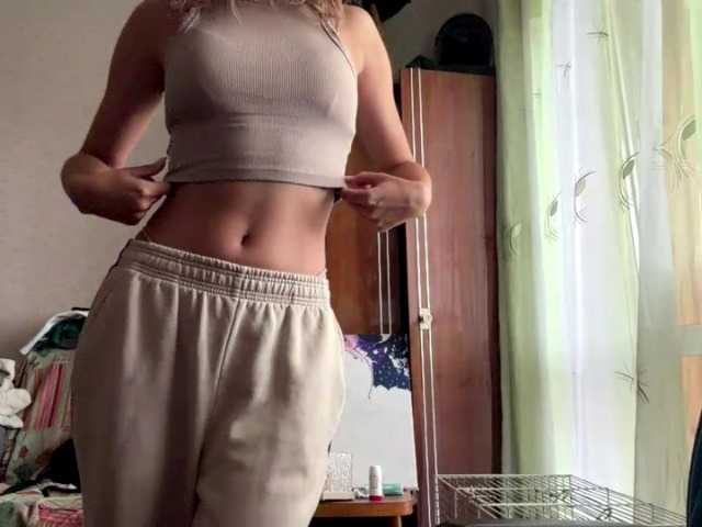 ShellaGoldthorpe live cam on BongaCams