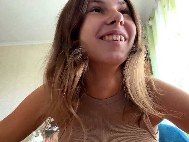ShellaGoldthorpe live cam on BongaCams