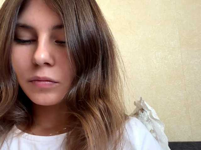 ShellaGoldthorpe live cam on BongaCams