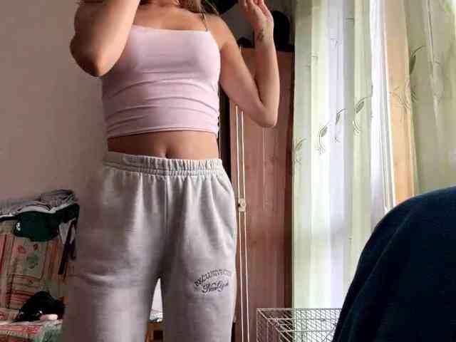 ShellaGoldthorpe webcam
