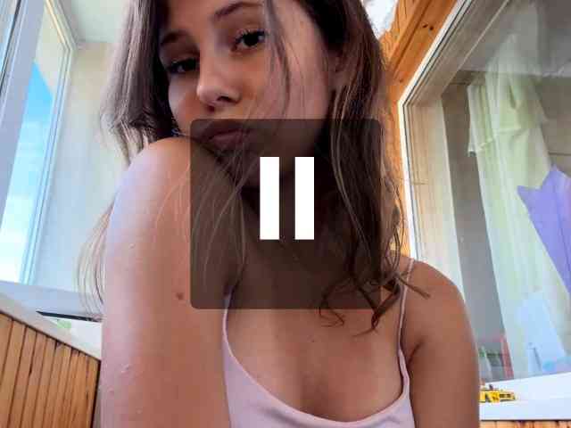 ShellaGoldthorpe Live Webcam on BongaCams