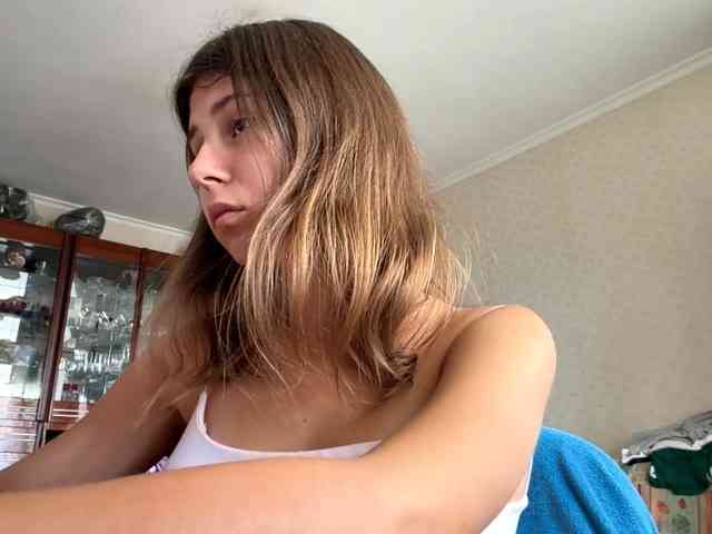 ShellaGoldthorpe webcam