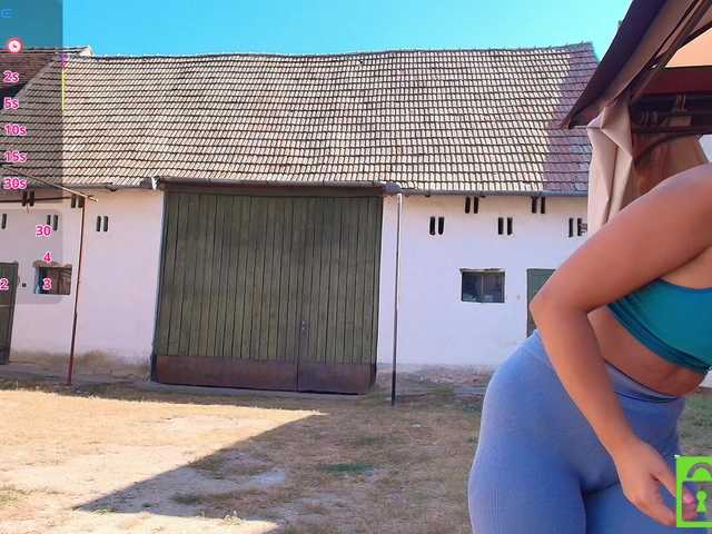 Theellenshow1