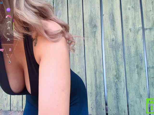 Theellenshow1