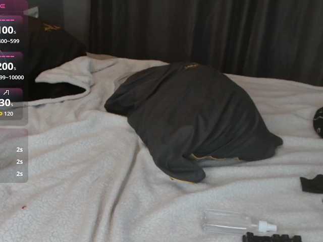 spermblebee18 live cam on BongaCams