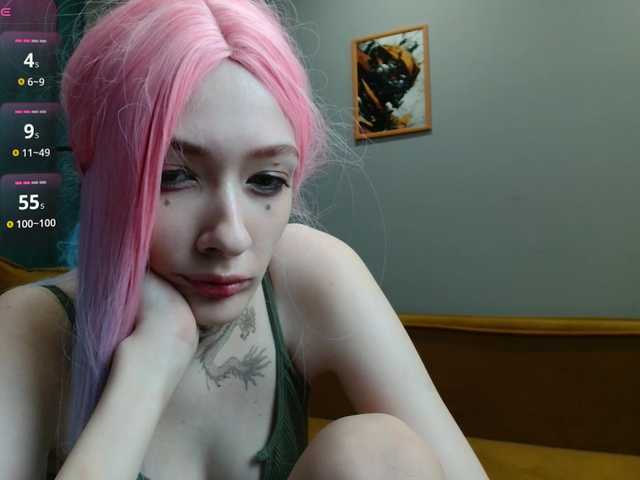 spermblebee18 live cam on BongaCams