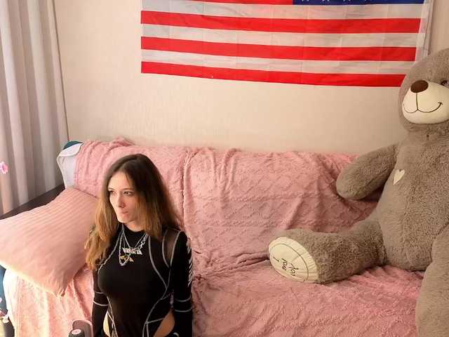 spermblebee18 live cam on BongaCams