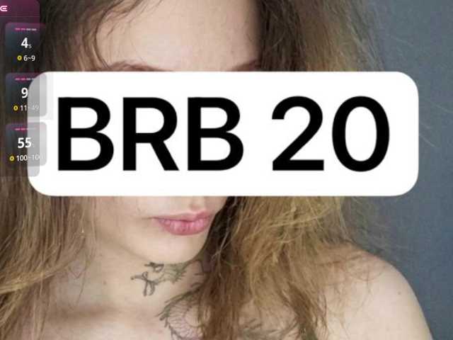 spermblebee18 live cam on BongaCams