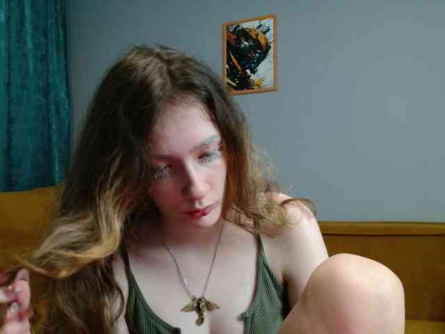 Model: spermblebee18