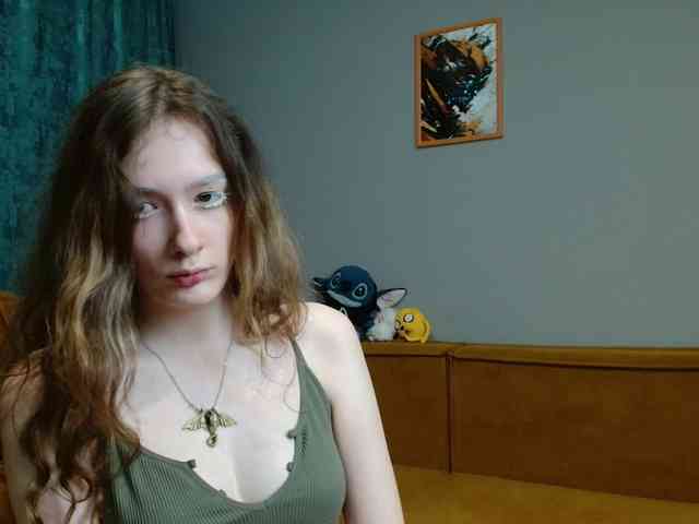 Model: spermblebee18