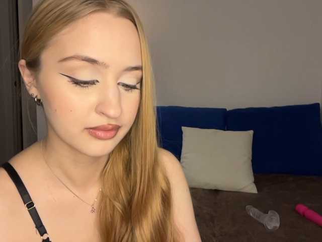 JinGiusto live cam on BongaCams
