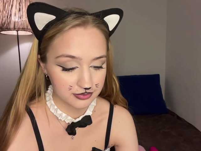 JinGiusto live cam on BongaCams