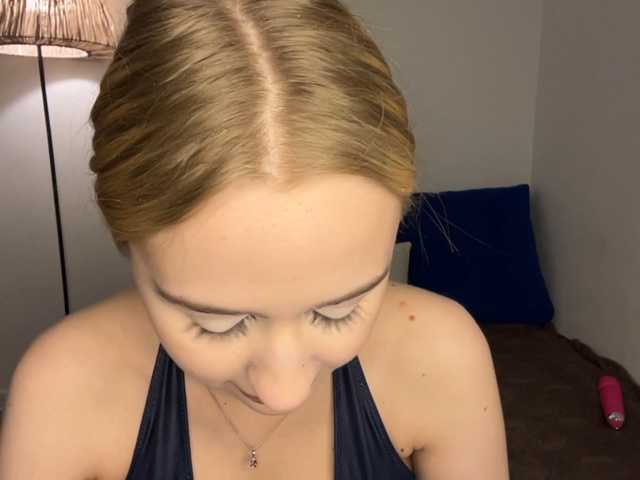 JinGiusto live cam on BongaCams