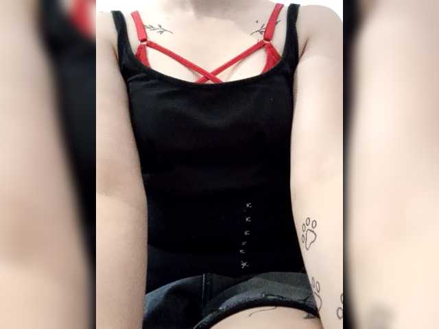 Diana1998 live cam on BongaCams