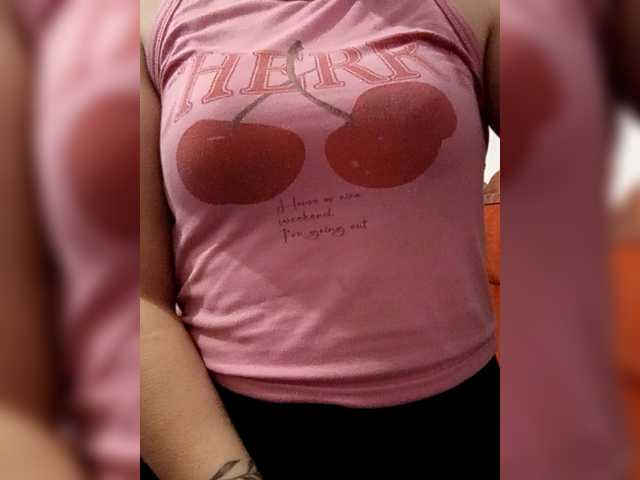 Diana1998 live cam on BongaCams