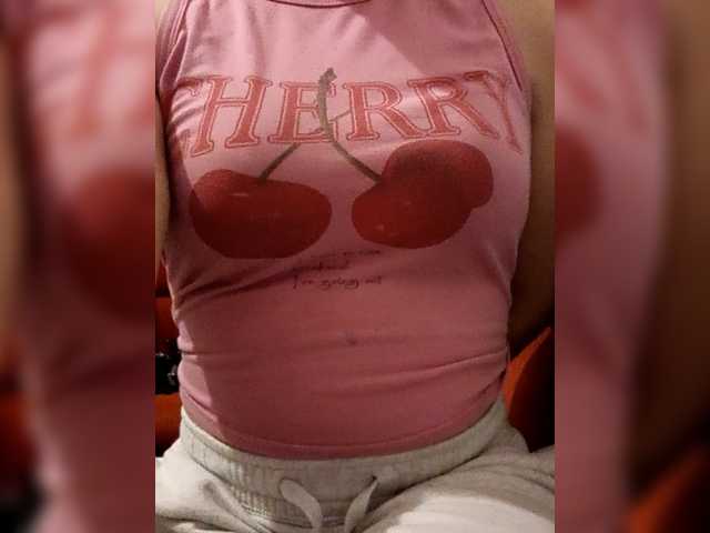 Diana1998, en vivo ahora en BongaCams