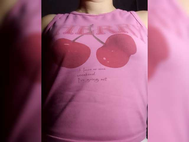 Diana1998 live cam on BongaCams