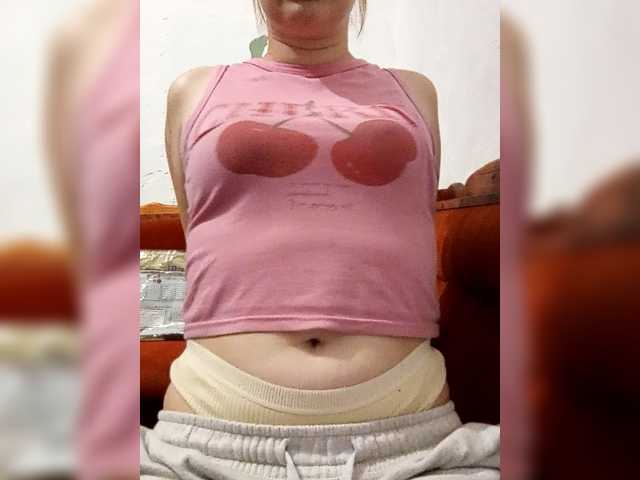 Diana1998 live cam on BongaCams