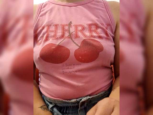 Diana1998 live cam on BongaCams
