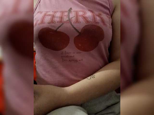 Diana1998 live cam on BongaCams