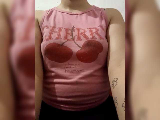 Diana1998 live cam on BongaCams