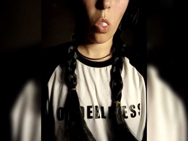 Diana1998 live cam on BongaCams