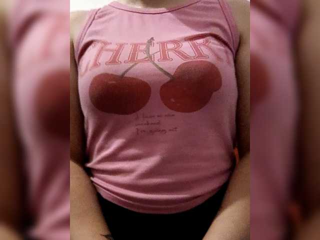 Diana1998, en directo ahora en BongaCams