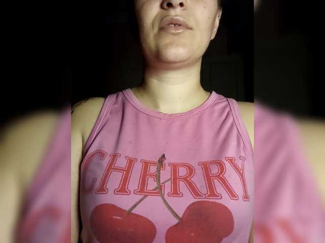 Diana1998 live cam on BongaCams
