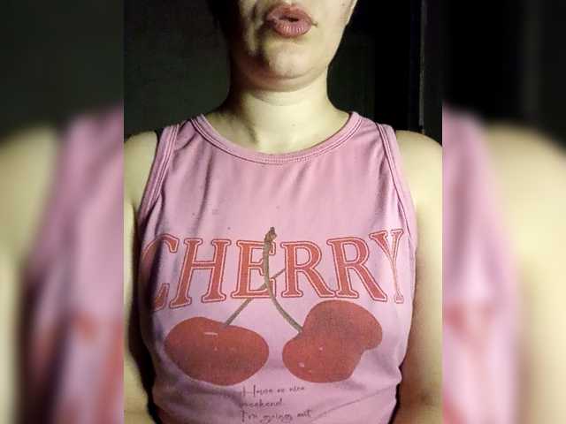 Diana1998 live cam on BongaCams