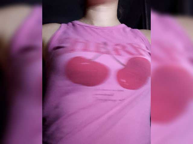 Diana1998 live cam on BongaCams