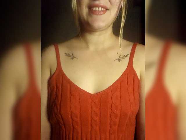 Diana1998 live cam on BongaCams