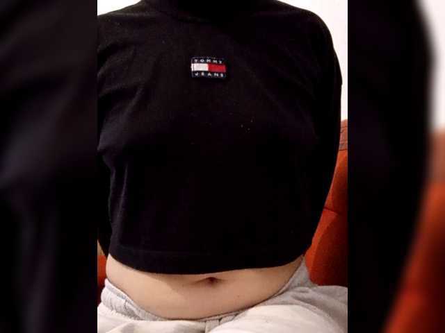 Diana1998 live cam on BongaCams