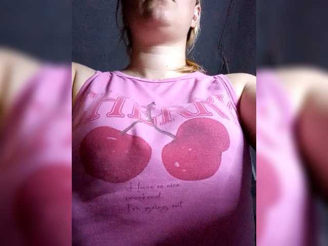 Diana1998 live cam on BongaCams