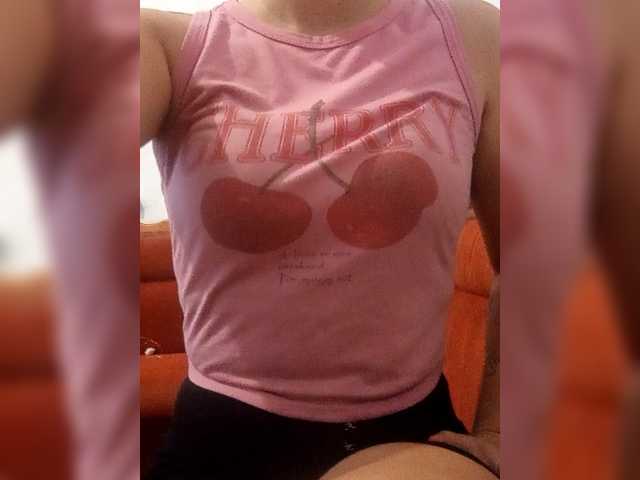 Diana1998 live cam on BongaCams