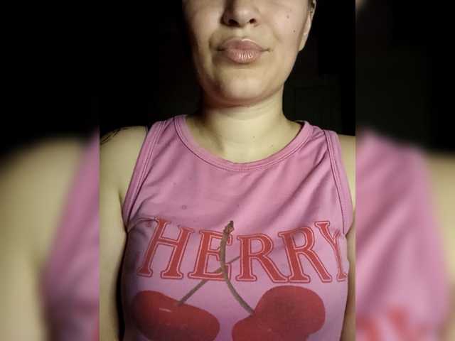 Diana1998 live cam on BongaCams