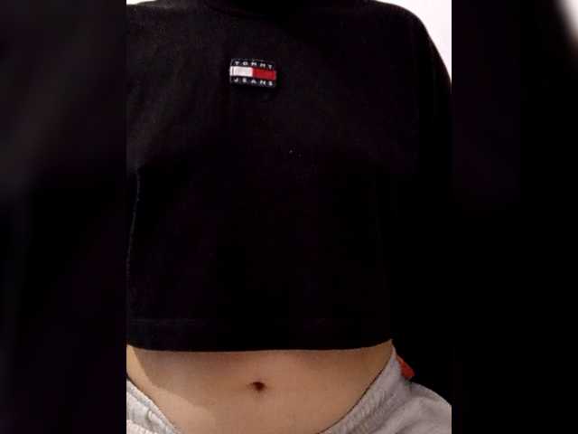 Diana1998 live cam on BongaCams