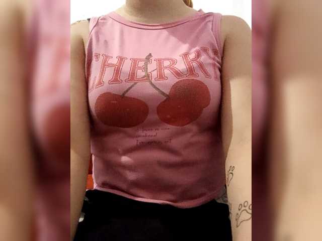 Diana1998 live cam on BongaCams