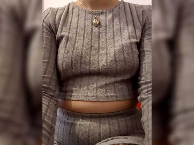 Diana1998 live cam on BongaCams