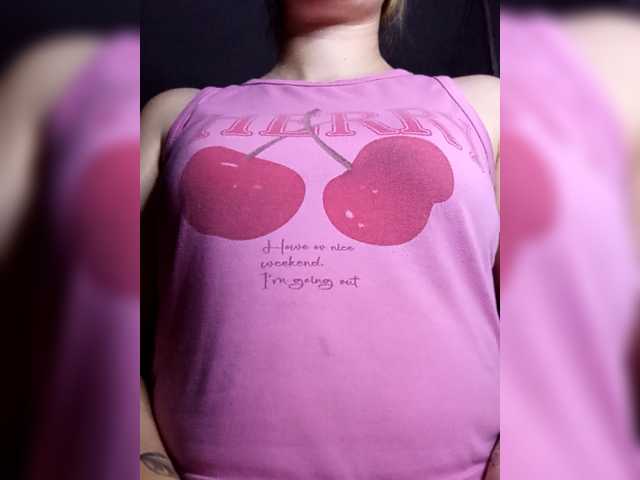 Diana1998 live cam on BongaCams
