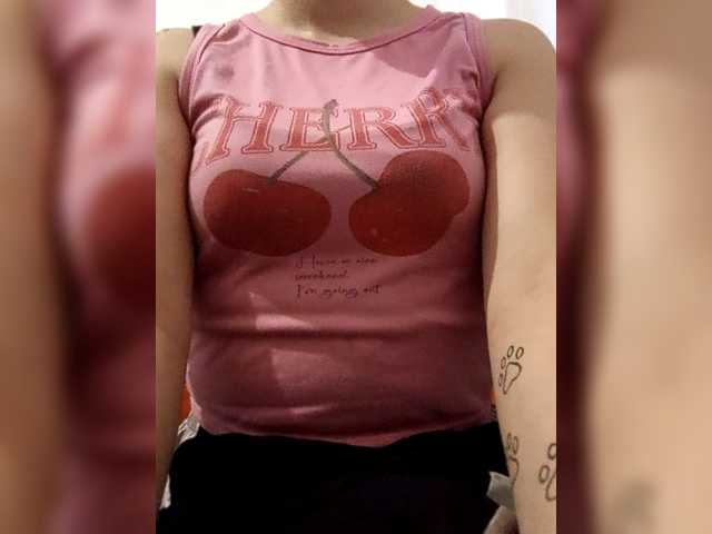 Diana1998 live cam on BongaCams